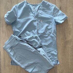 Figs Sky Blue Medical Scrub Set